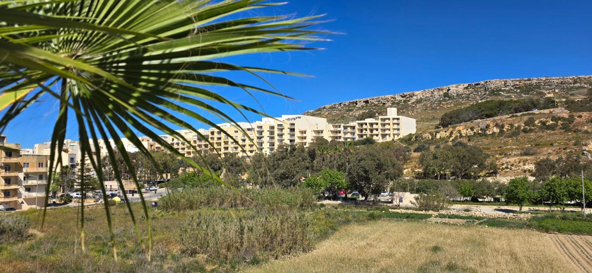 Valley Apartment *